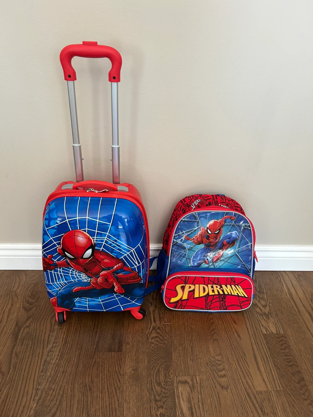 HEYS SPIDER-MAN SUITCASE & BACKPACK (READ LISTING)