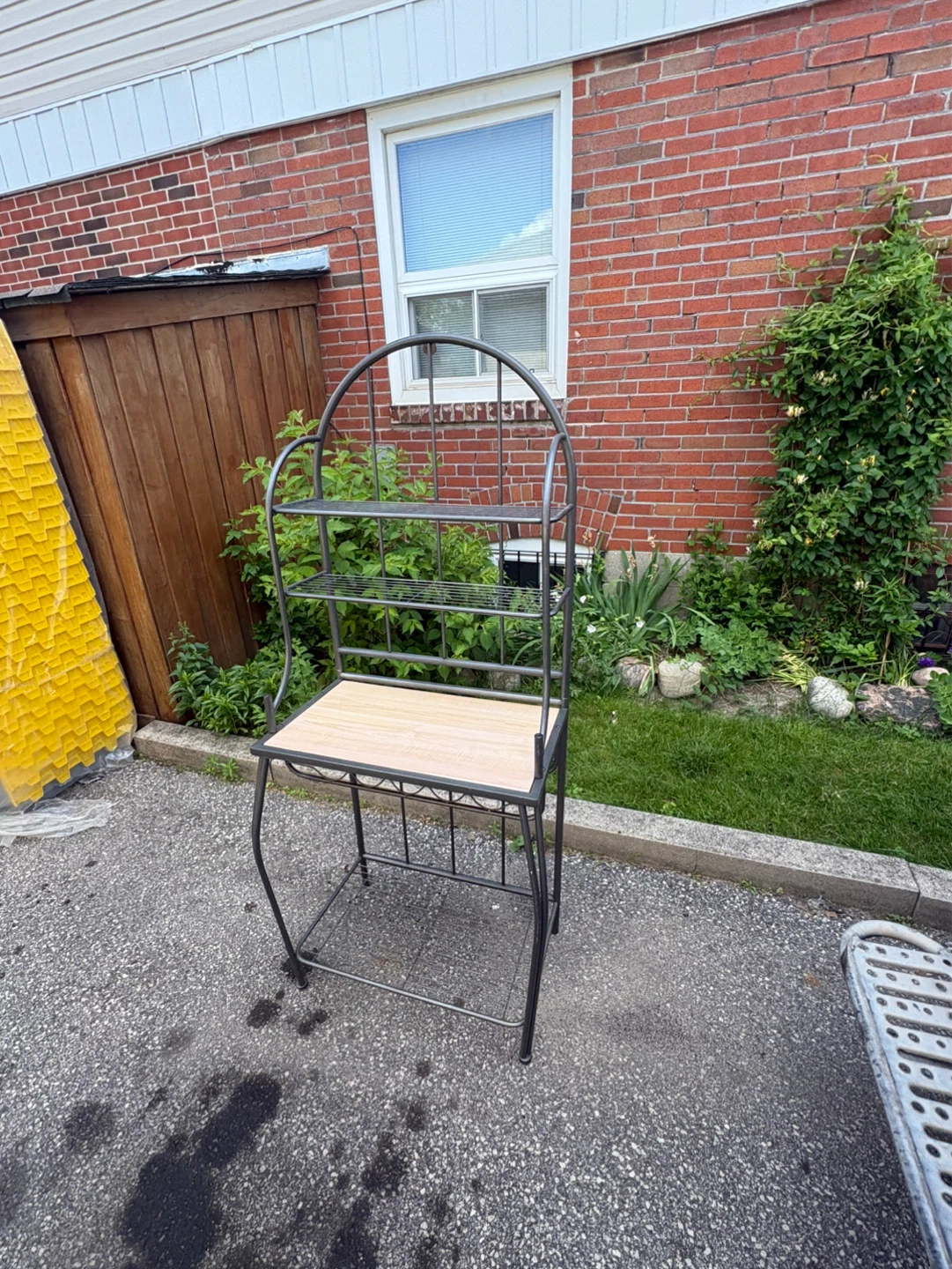 Free delivery used Metal Baker's Rack with Wood Shelf - photo 5