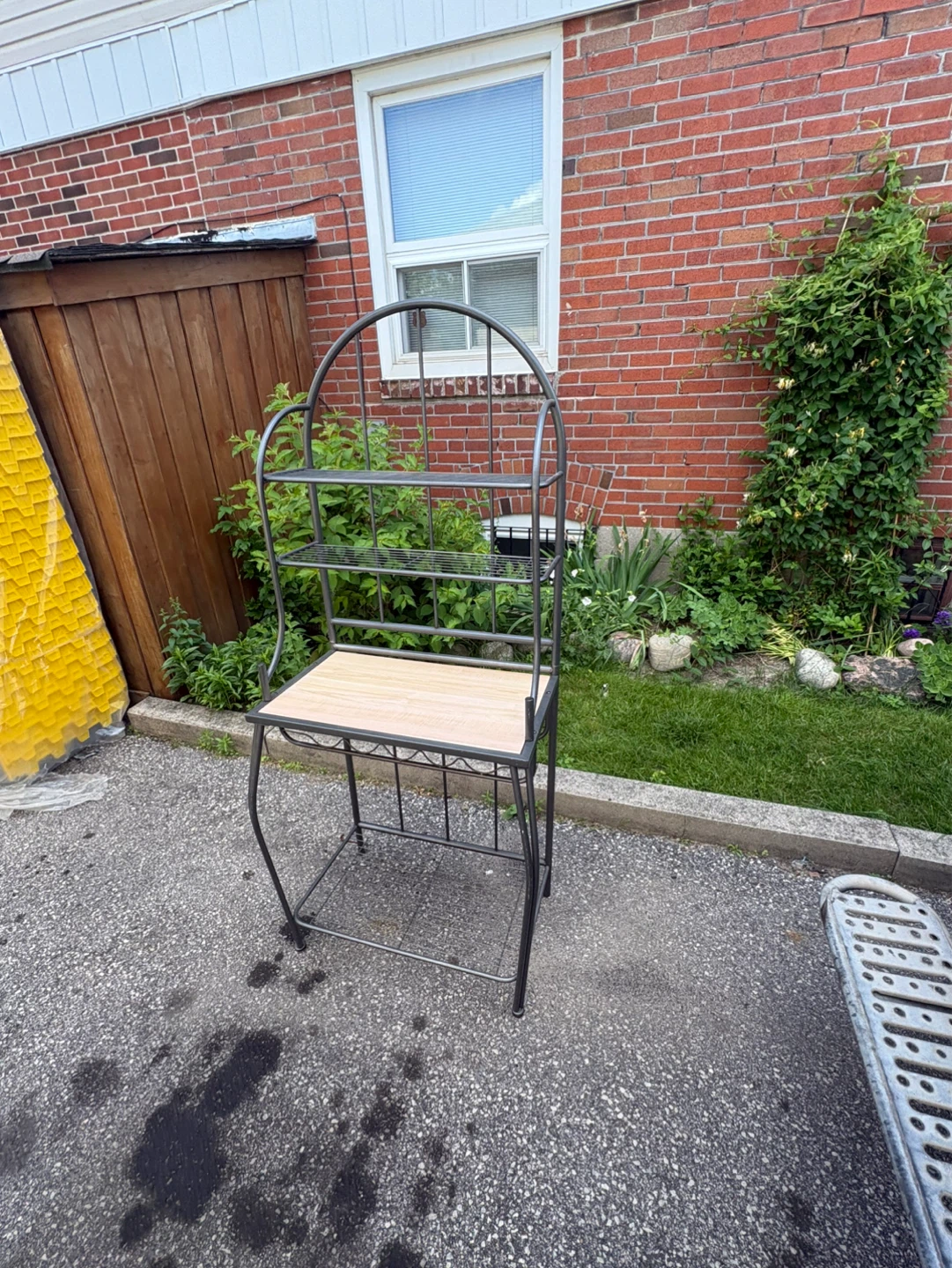 Free delivery used Metal Baker's Rack with Wood Shelf - photo 4