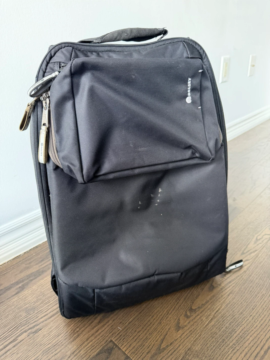 Delsey Black Rolling Luggage/Backpack - photo 4