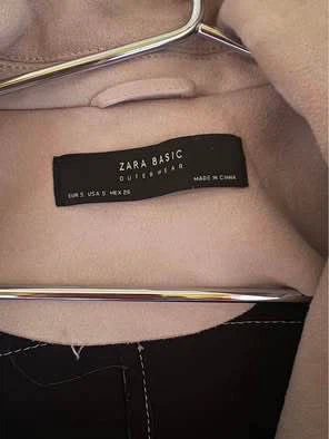 Zara Jacket (In good condition) (Small) (FREE) - photo 3