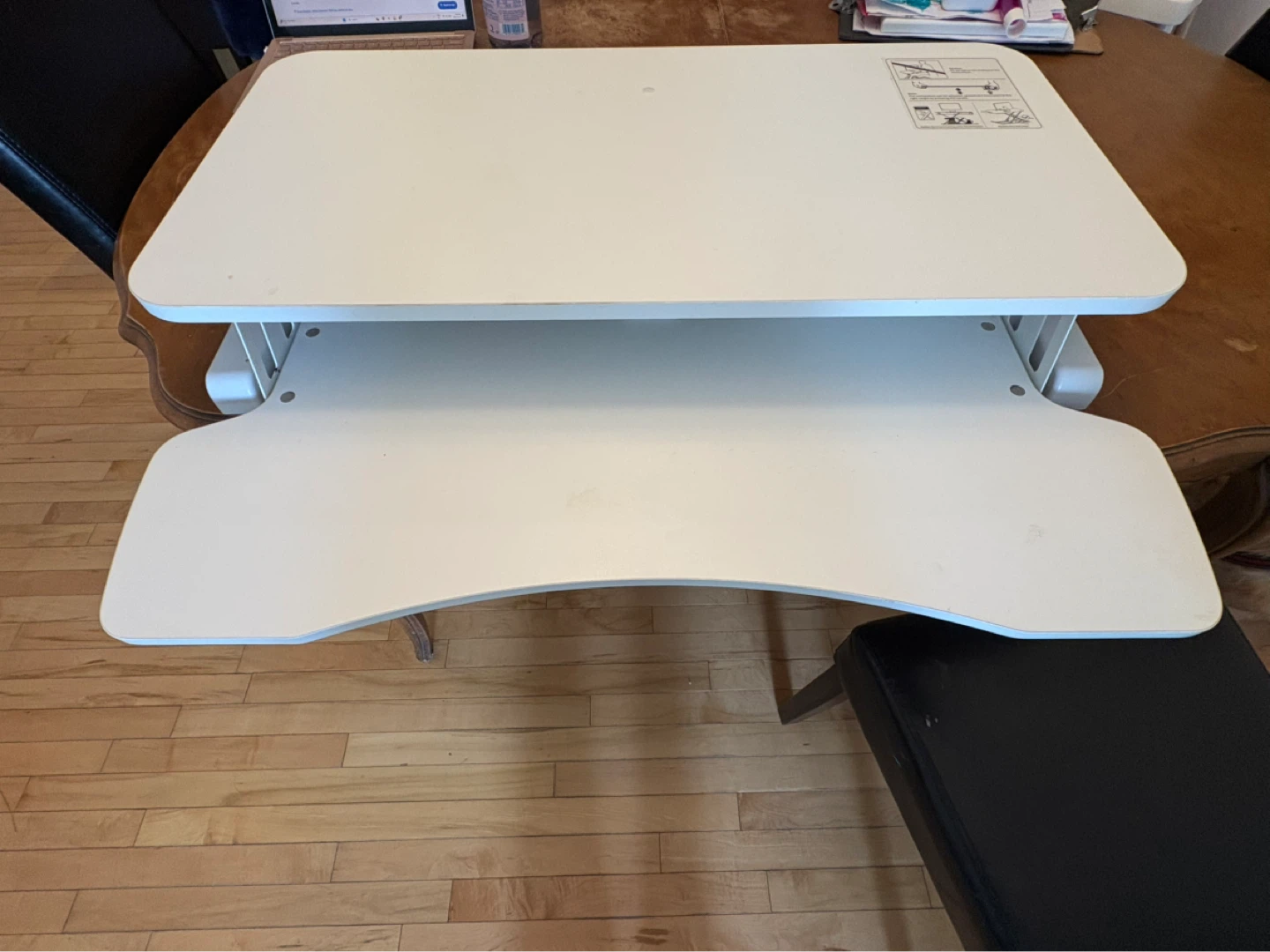VIVO White Adjustable Standing Desk Converter - photo 4