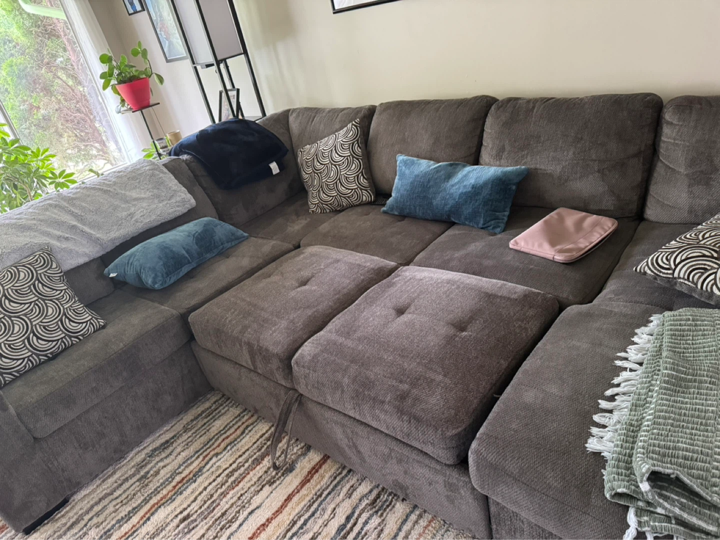 Couch for sale - photo 4