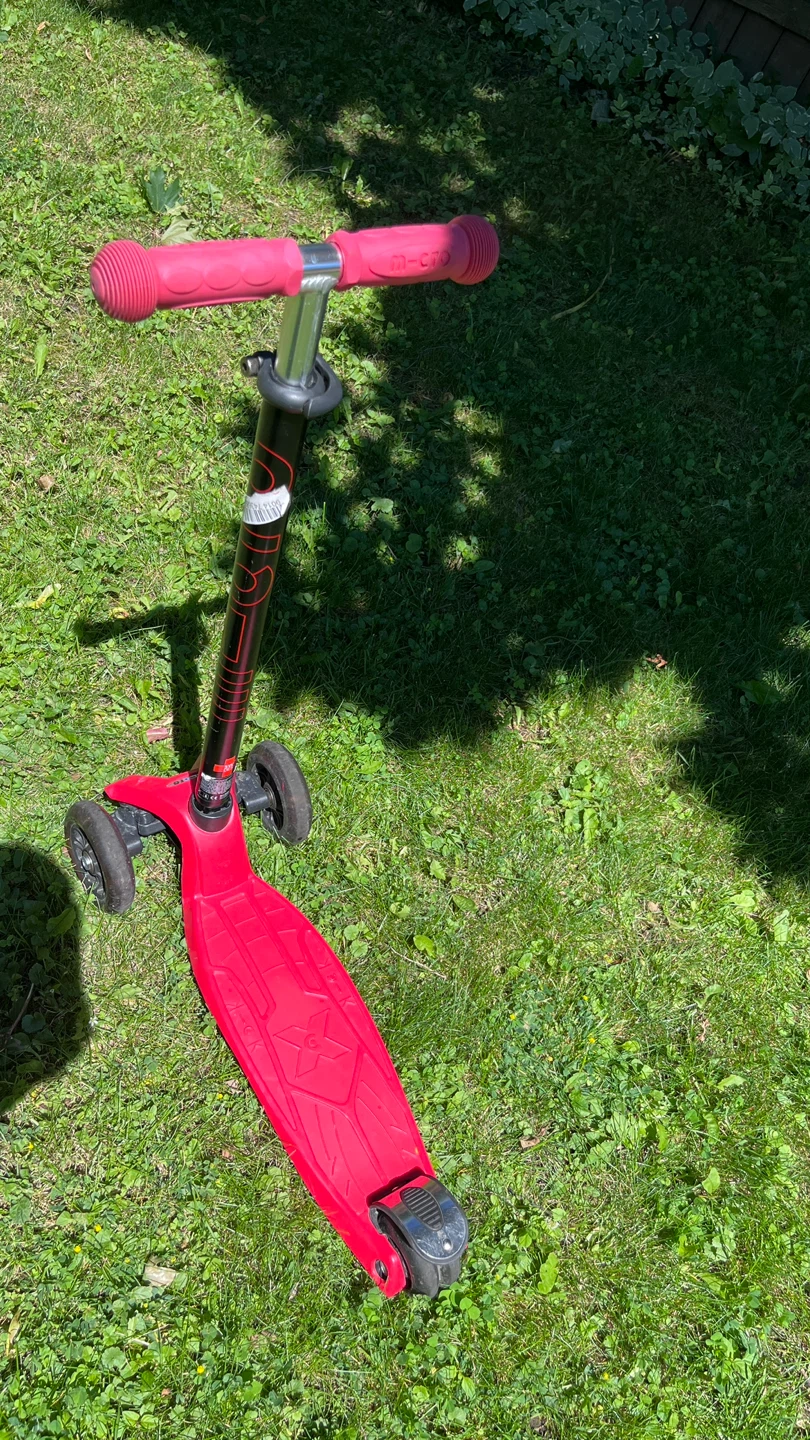 Kids 3-Wheel Scooter - photo 3