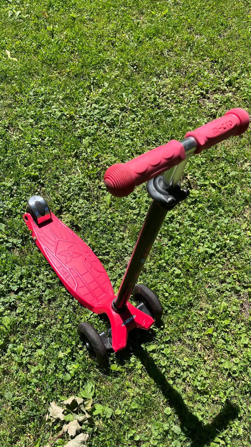 Kids 3-Wheel Scooter