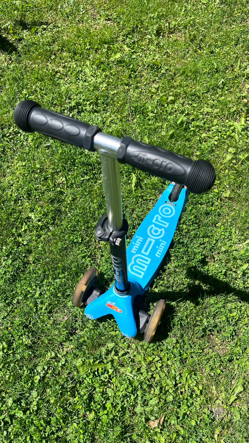 Micro Mini Scooter - Blue