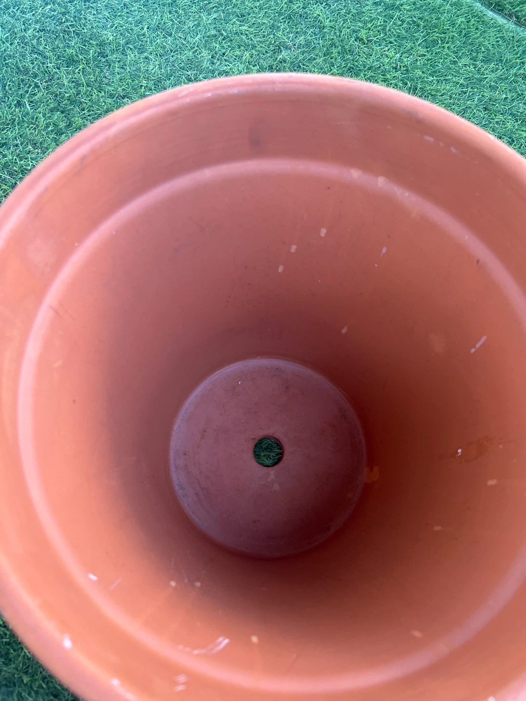 Flower pot