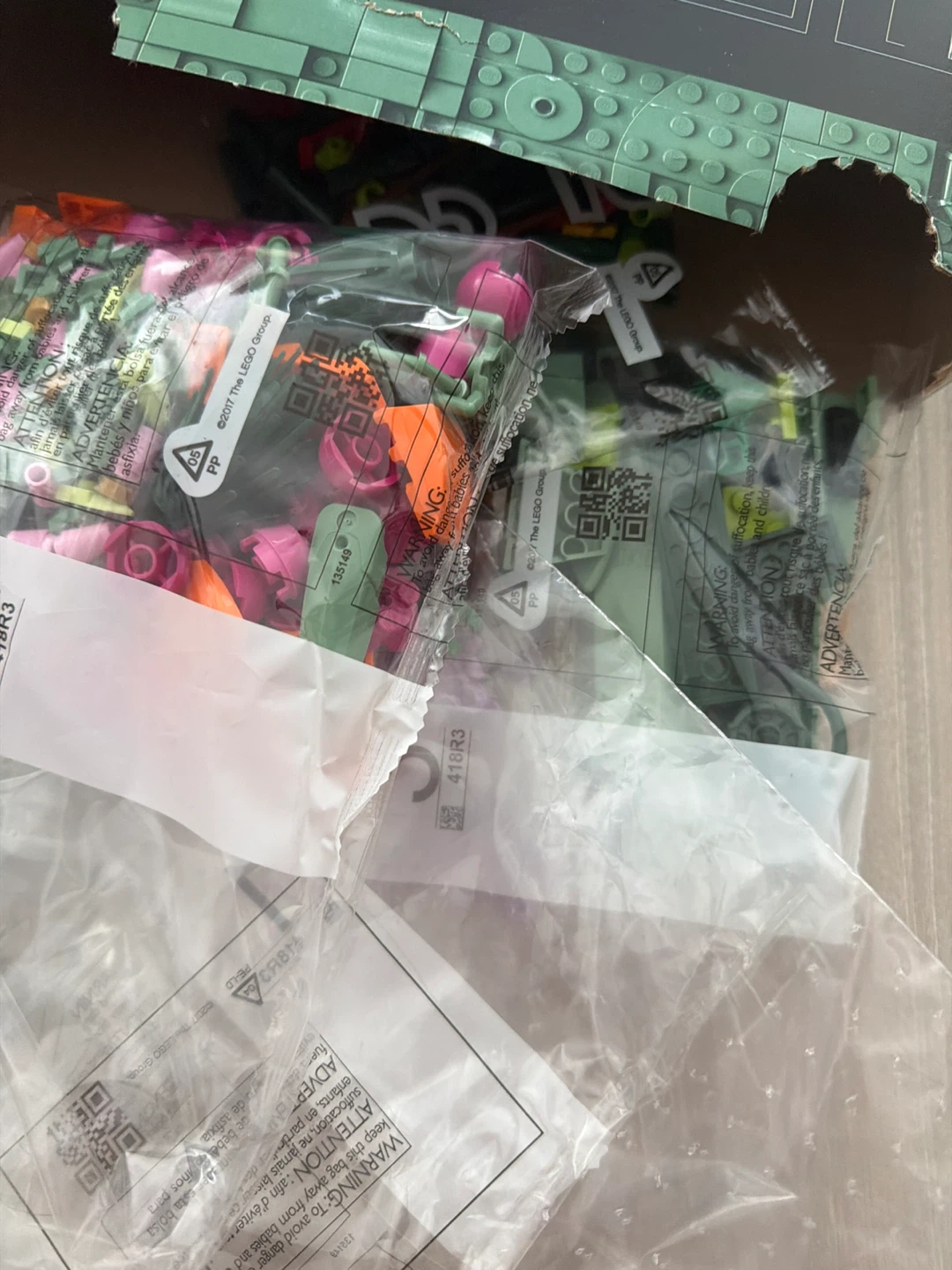 LEGO Botanical Collection Flower Bouquet – Partial Set - Parts - photo 3