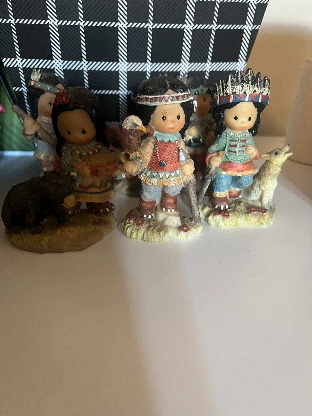 Set of 6 Indigenous Children with Animals - photo 2