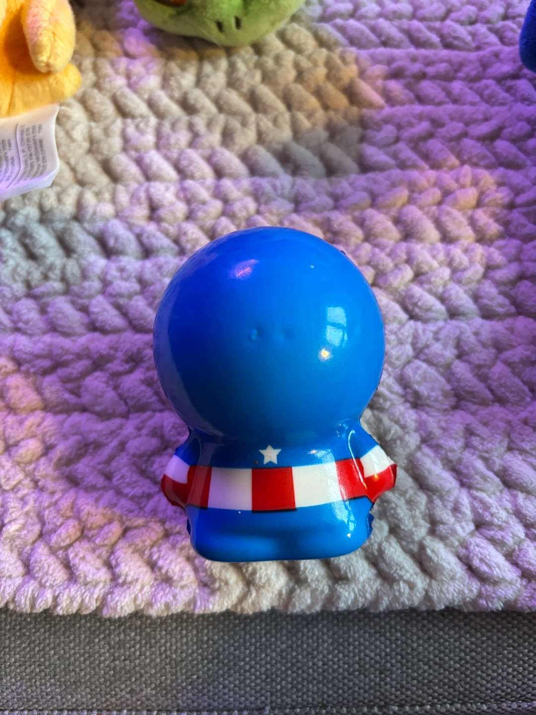 Squishy Marvel Captain America JARU Toy Figure - photo 3