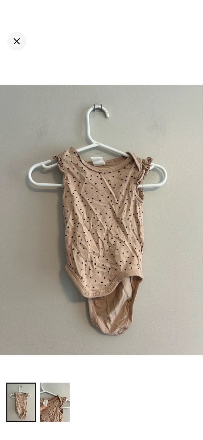 H&M Baby Onesie - Beige Heart Print - 6-9 Months