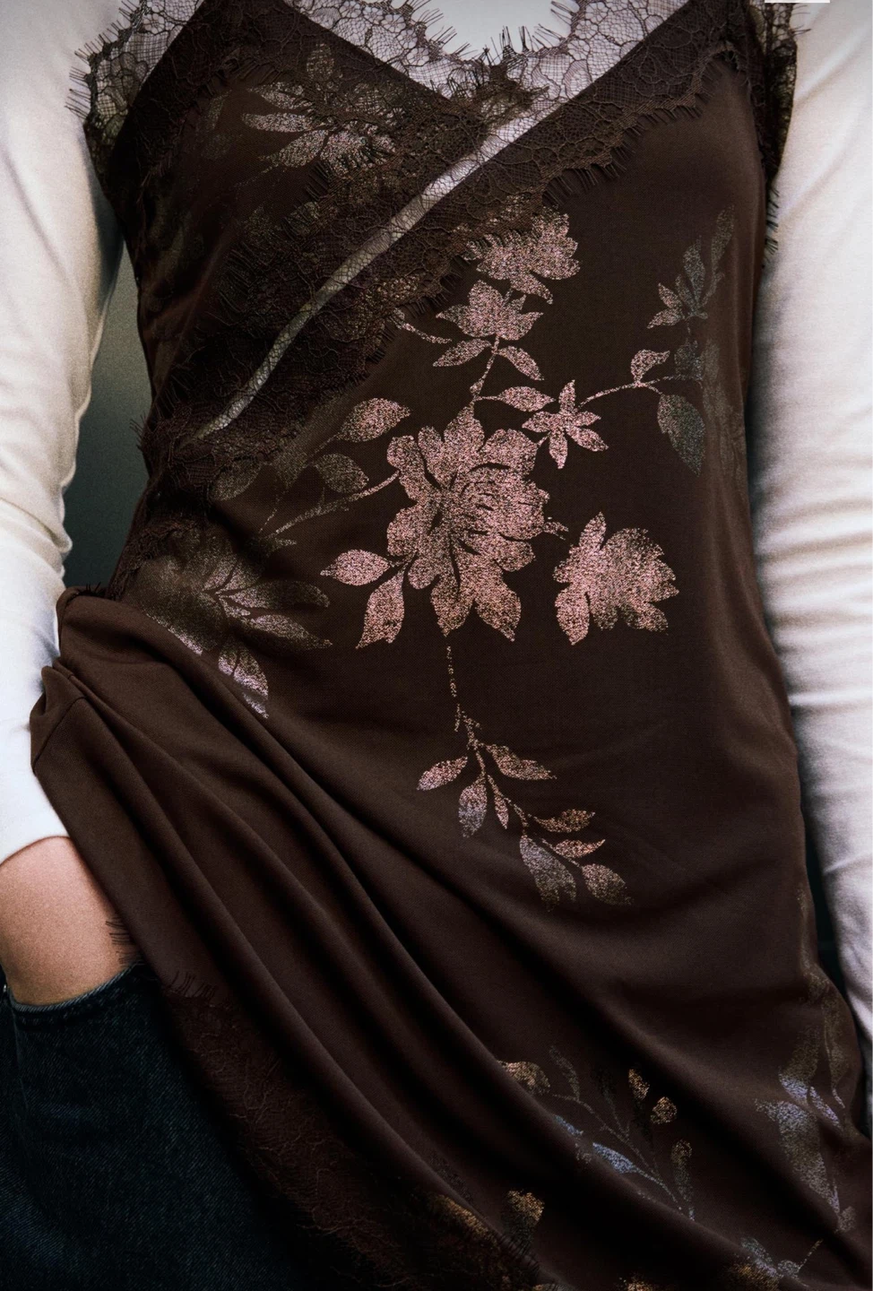 Lace-Trim Dark Brown Floral Print Dress - photo 5