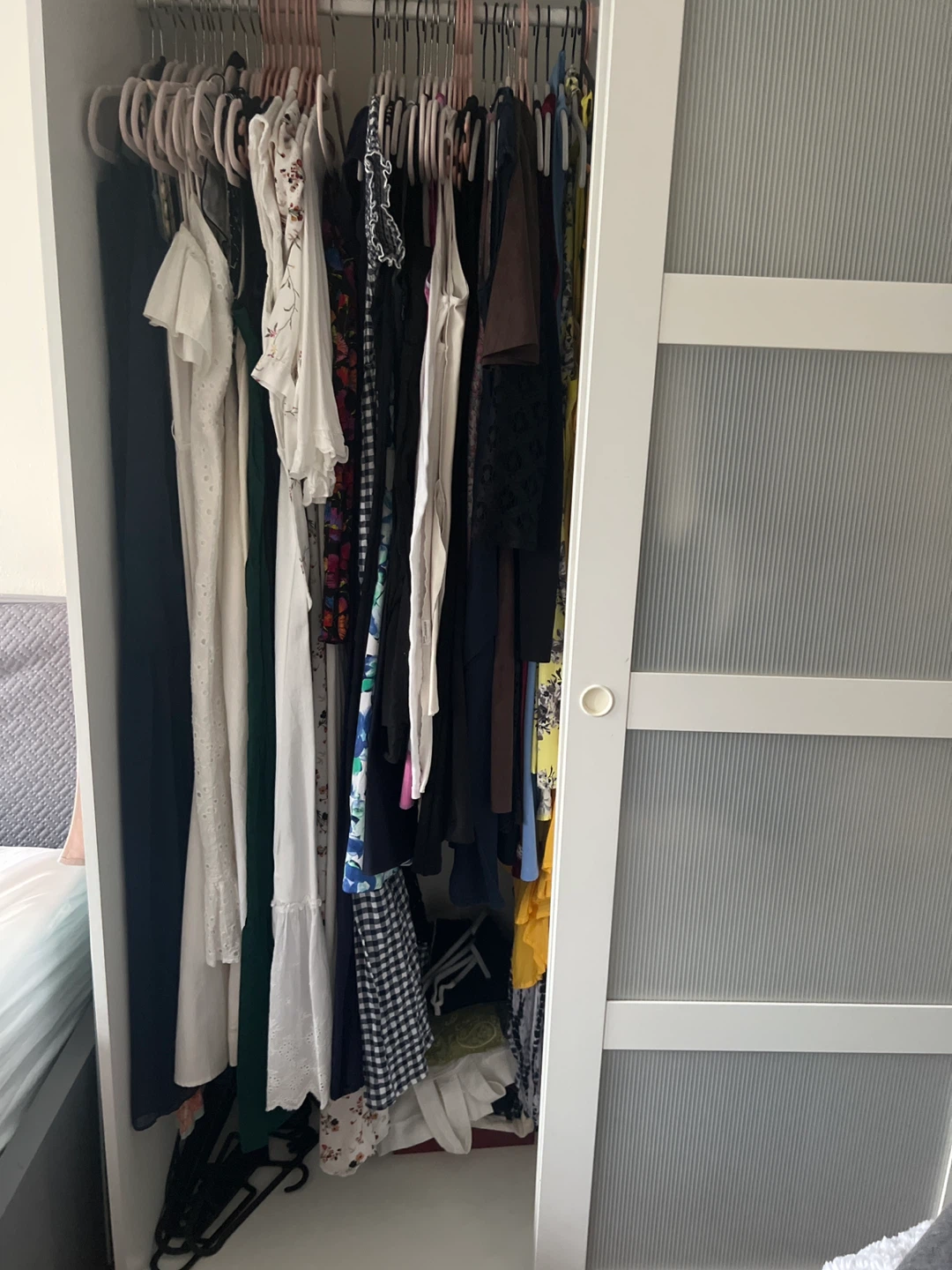 White Sliding Door Wardrobe - photo 3