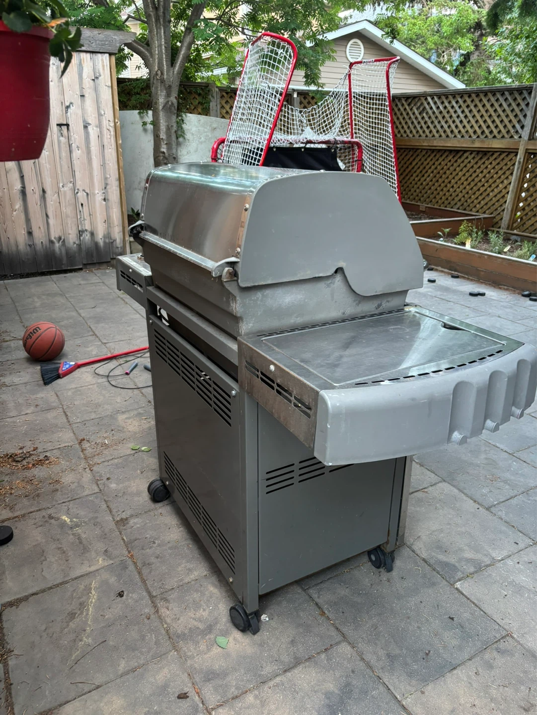 Weber Genesis Natural Gas Grill (2010) - photo 4