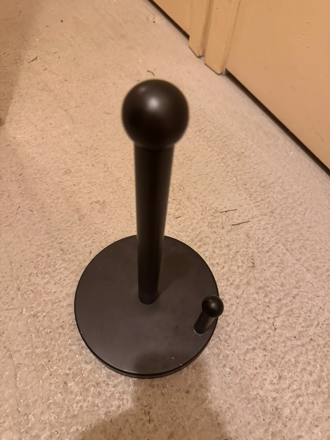 Black Paper Towel Holder Stand - photo 2