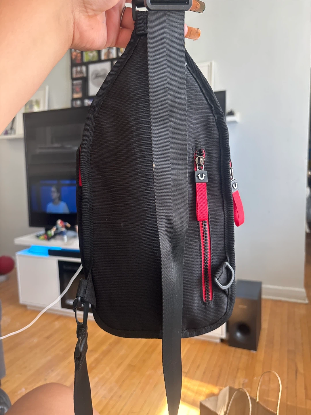 True Religion Black Side Bag - photo 2