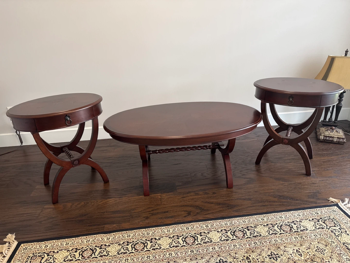 Set of coffee table