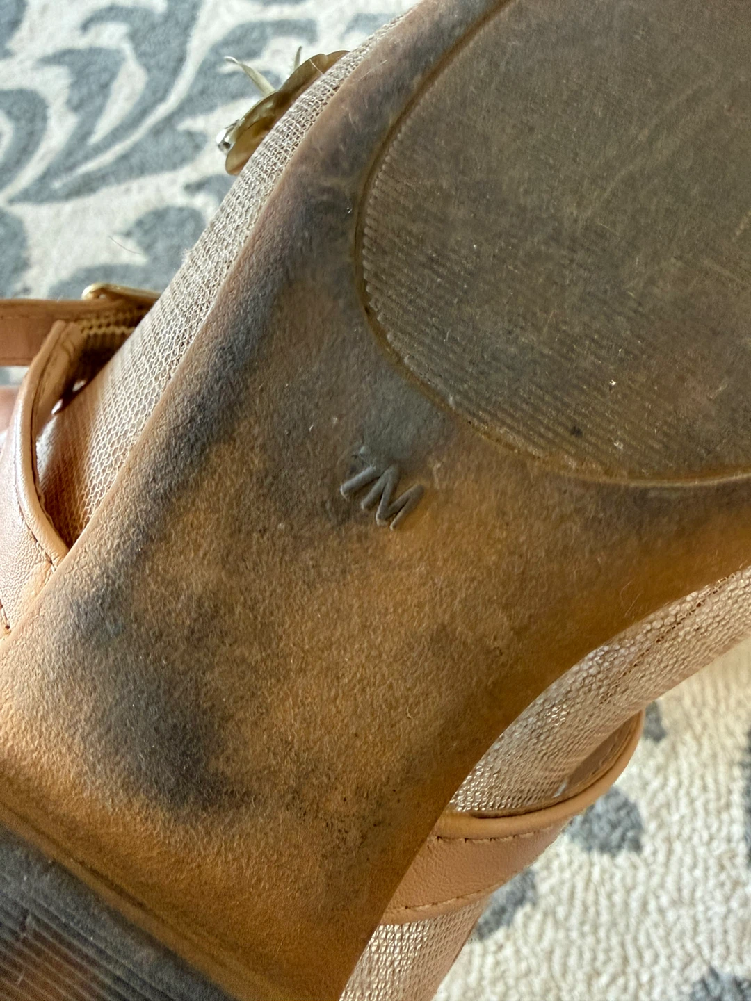 Bamboo ballet flats with gold sequins - photo 3