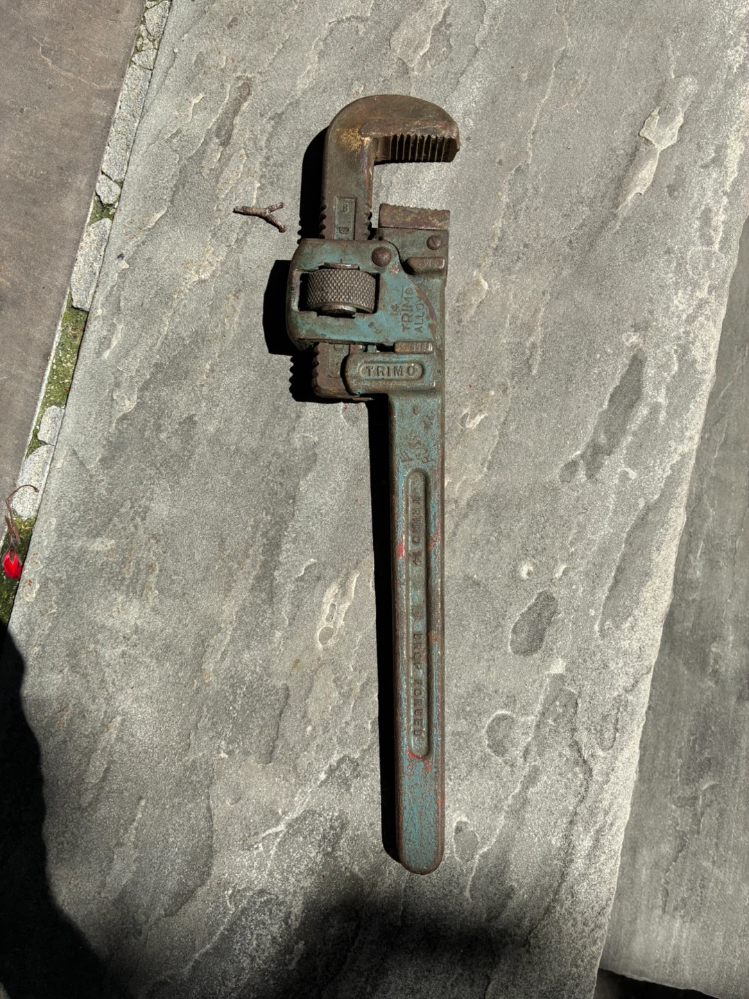 Vintage tool 14" Pipe Wrench TRIMO steel Drop Forged plumbing - photo 2