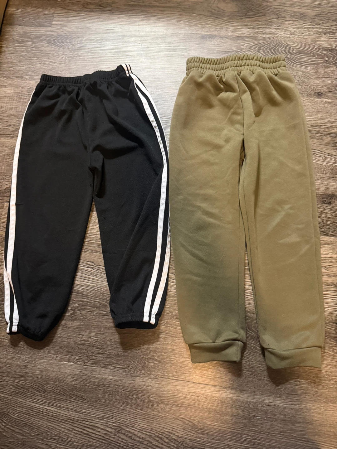 Kids' T-shirts and Pants Bundle - photo 3