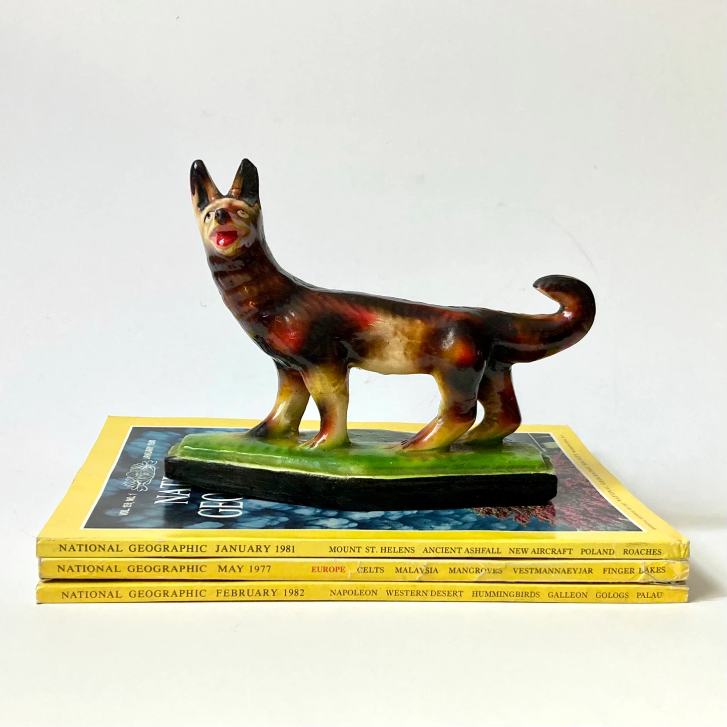 Vintage Chalkware Dog