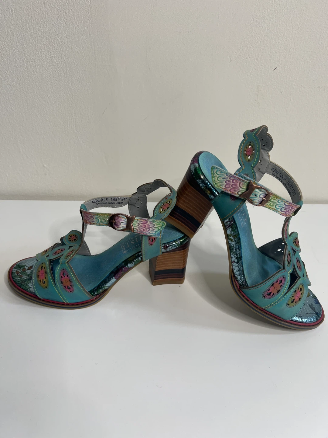 L'Artiste by Spring Step Teal Leather Sandals Size 37