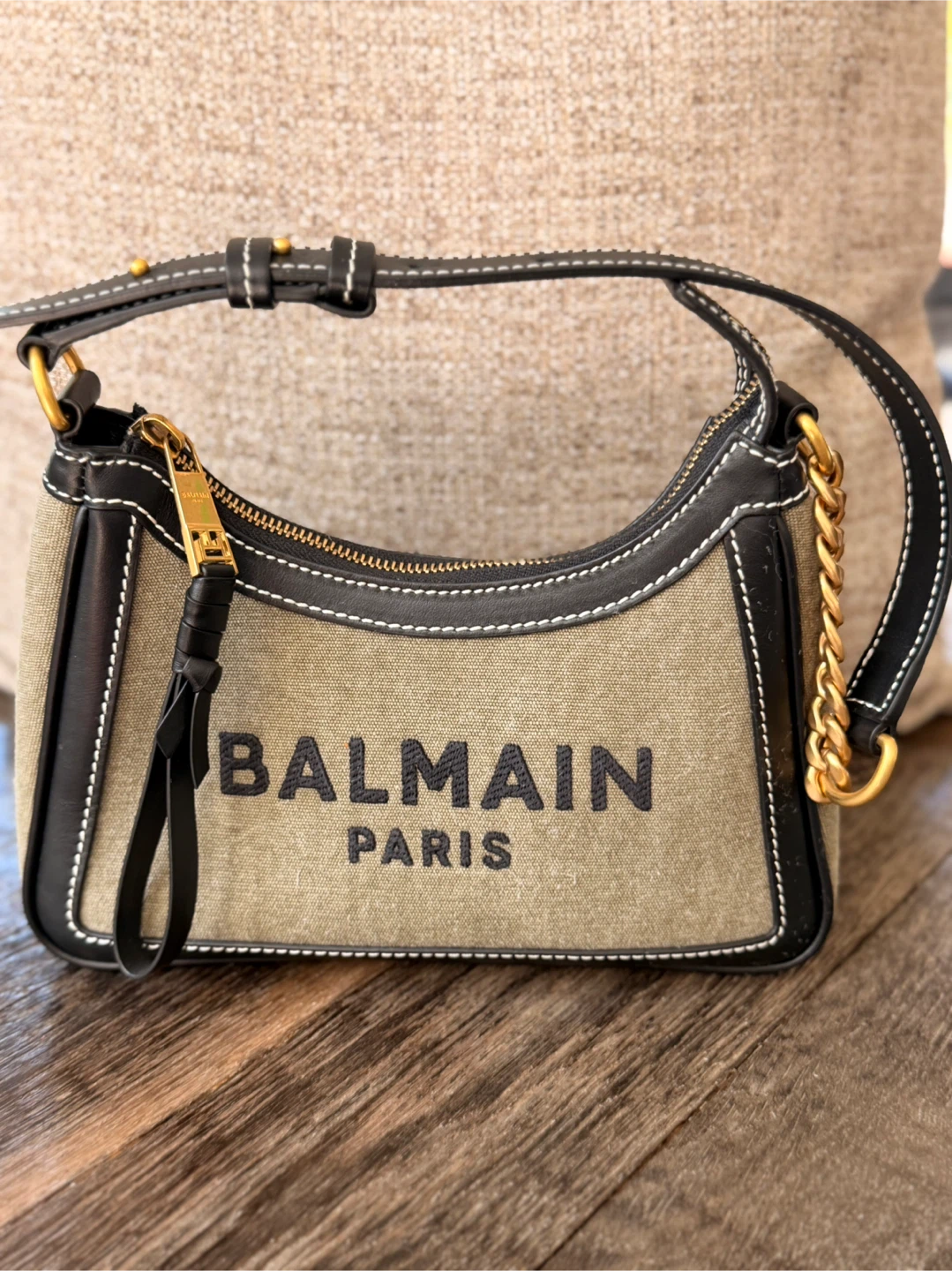 Balmain Paris Shoulder Bag - photo 2