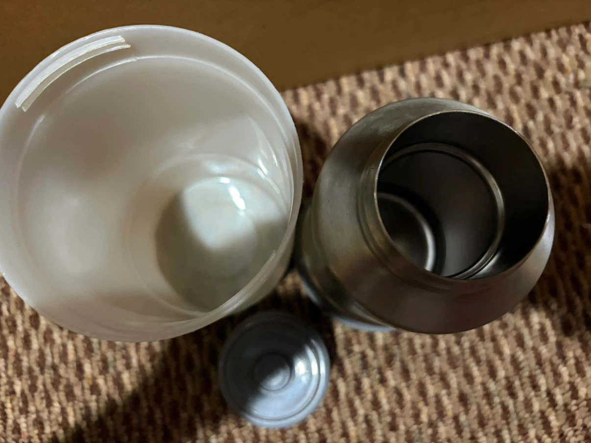 Stainless Steel Thermos with Insulated Cup - photo 3