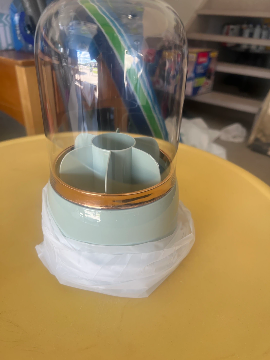 Life Vanity Brush Storage Box