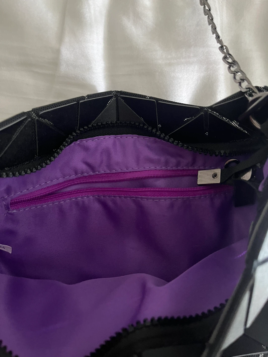 🆕Black Geometric Chain Shoulder Bag - photo 2