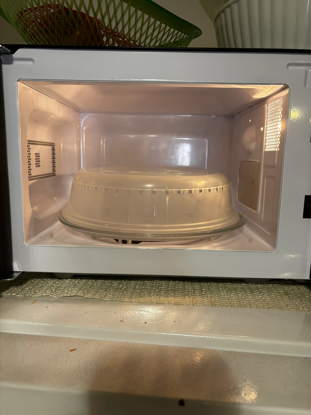 Microwave - photo 2