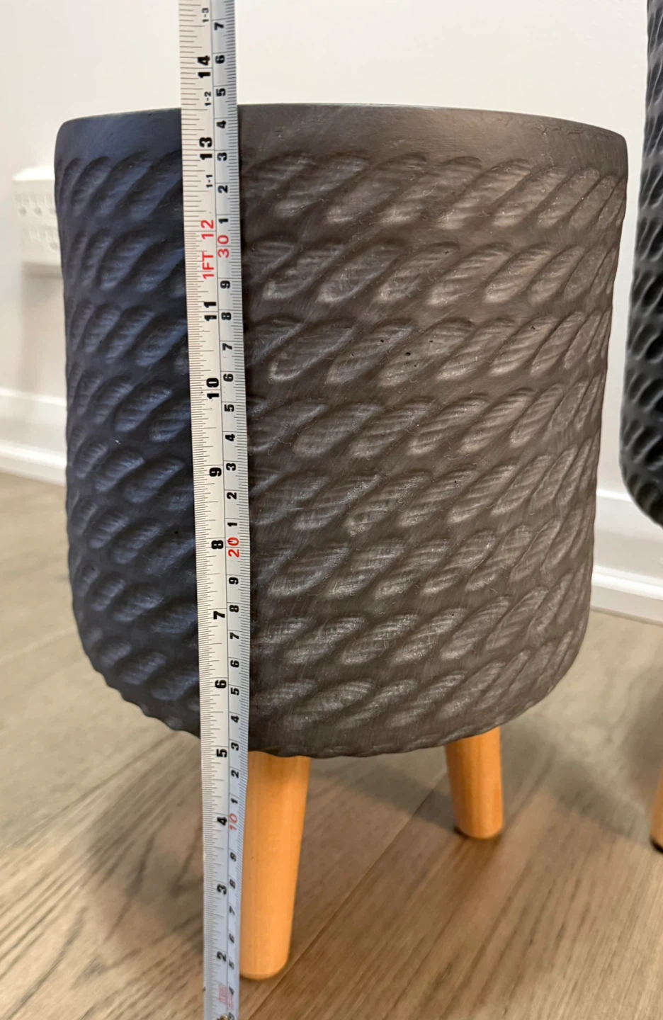 Stylish Grey Planter on Legs, D21 H34 cm - photo 3