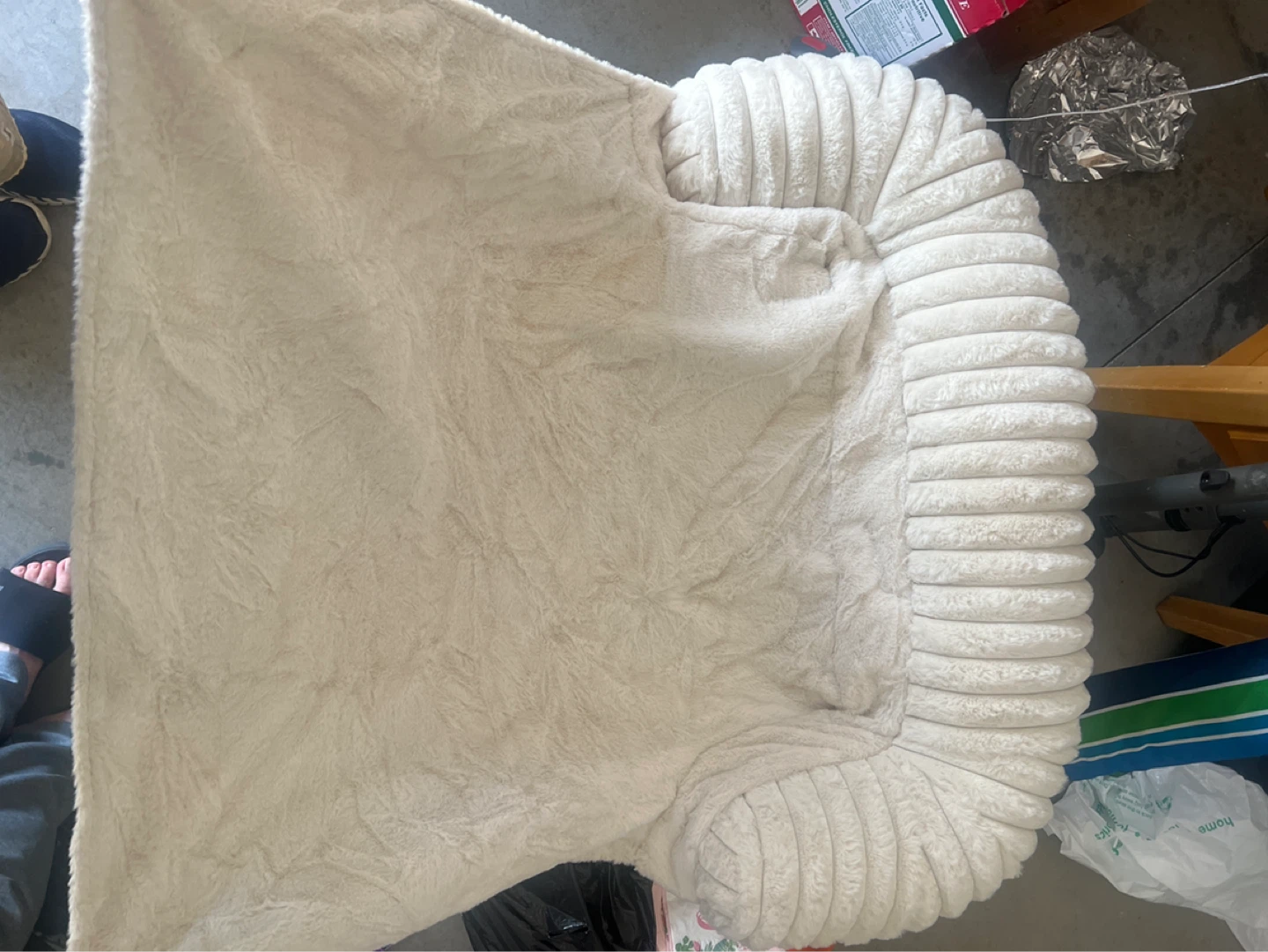 L&Co. Pet Dog Bed