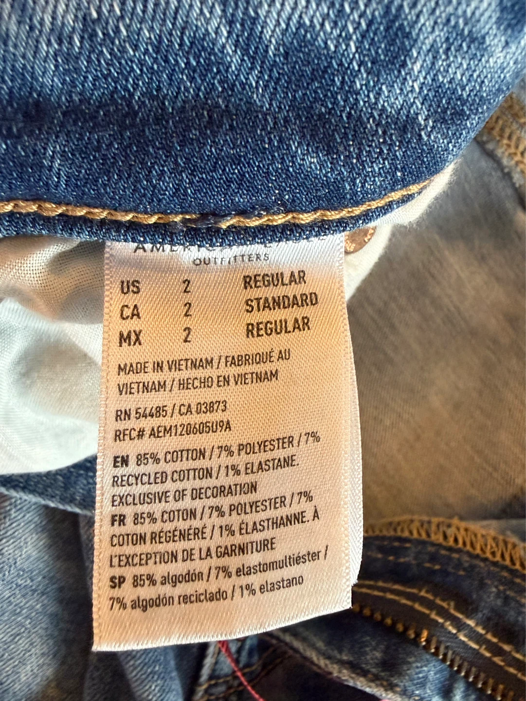 American Eagle Super High Rise Flare Jeans Size 2 - photo 4