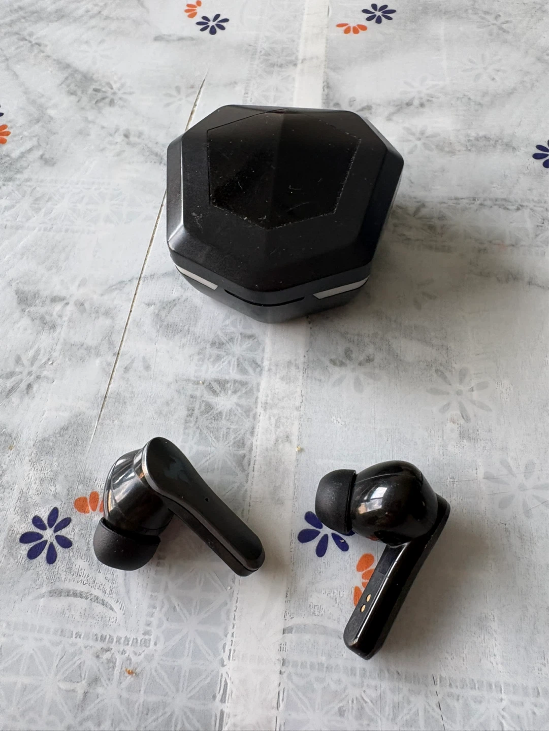 Wireless Bluetooth Earbuds - photo 3