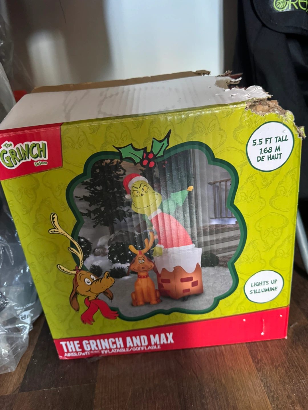 The Grinch and Max 5.5 ft Inflatable - photo 2