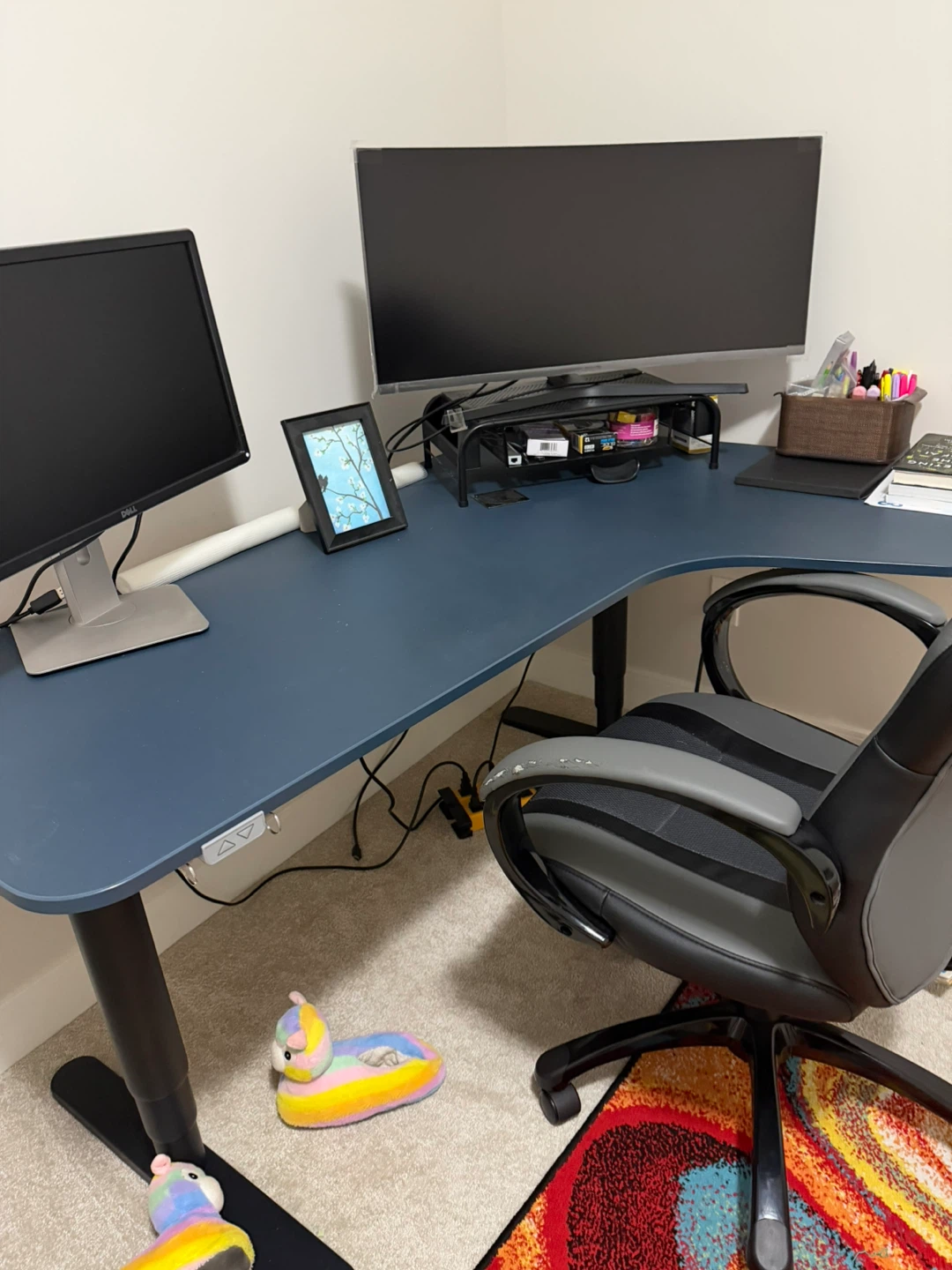 IKEA Bekant Adjustable Standing Desk (800$ worth) - photo 5