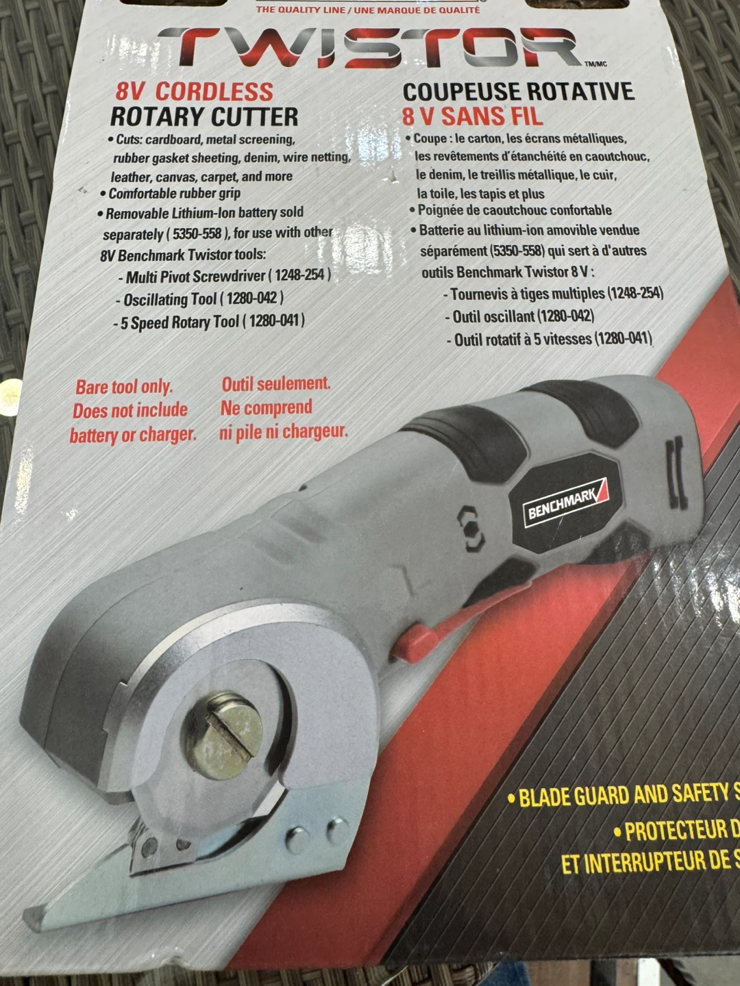 Benchmark Twistor 8V Cordless Rotary Cutter - photo 2
