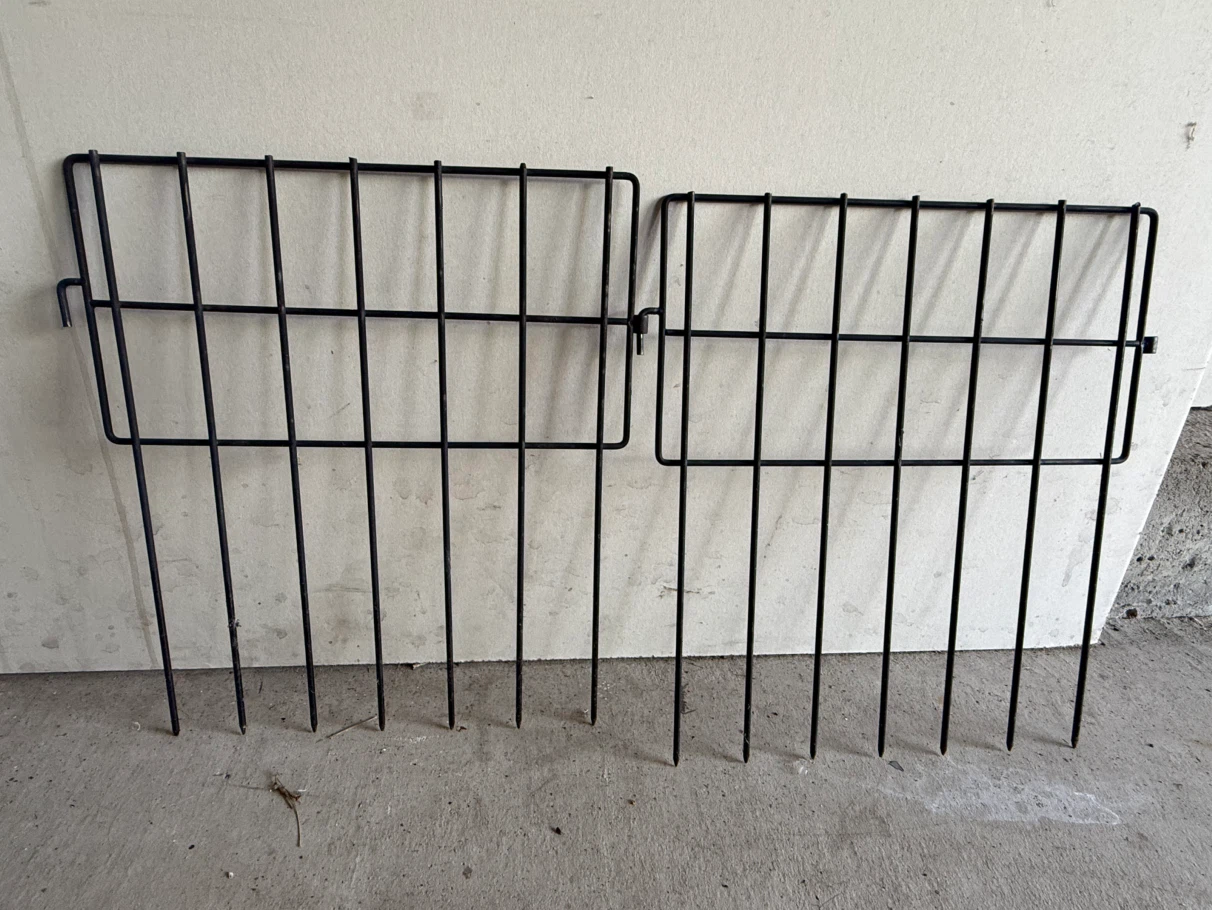 Black Metal Garden Border Fencing - Set of 2