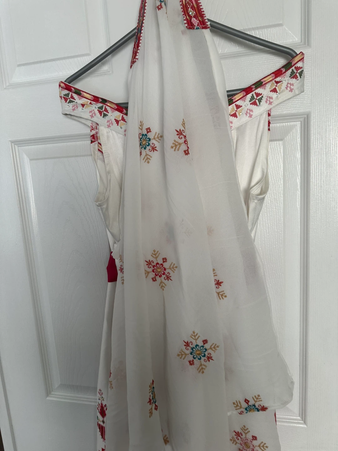 Embroidered Maxi Dress with Scarf - photo 5