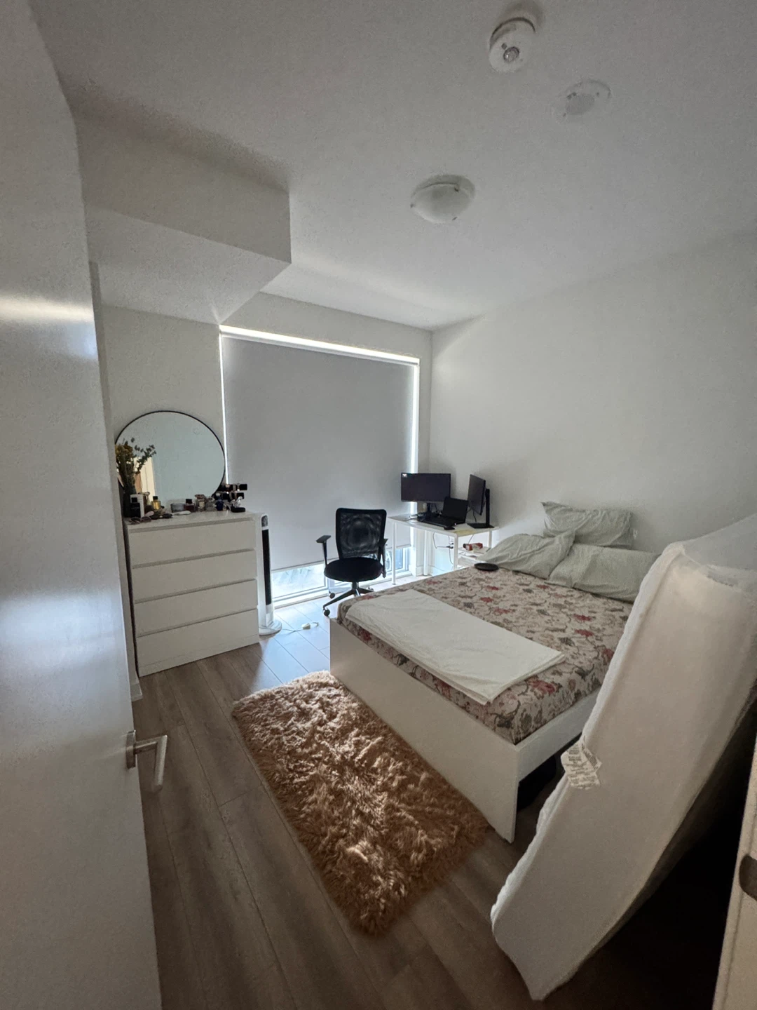 Room for sharing available - photo 3