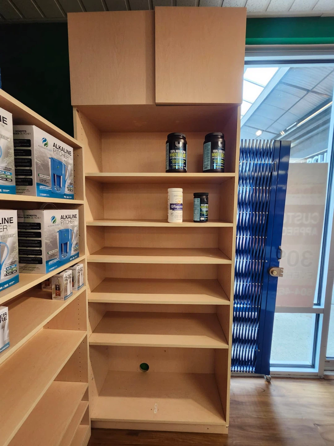 Display shelf.