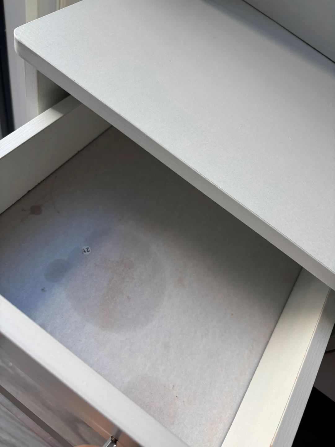 White Vanity Dressing Table with Lighted Mirror - photo 3
