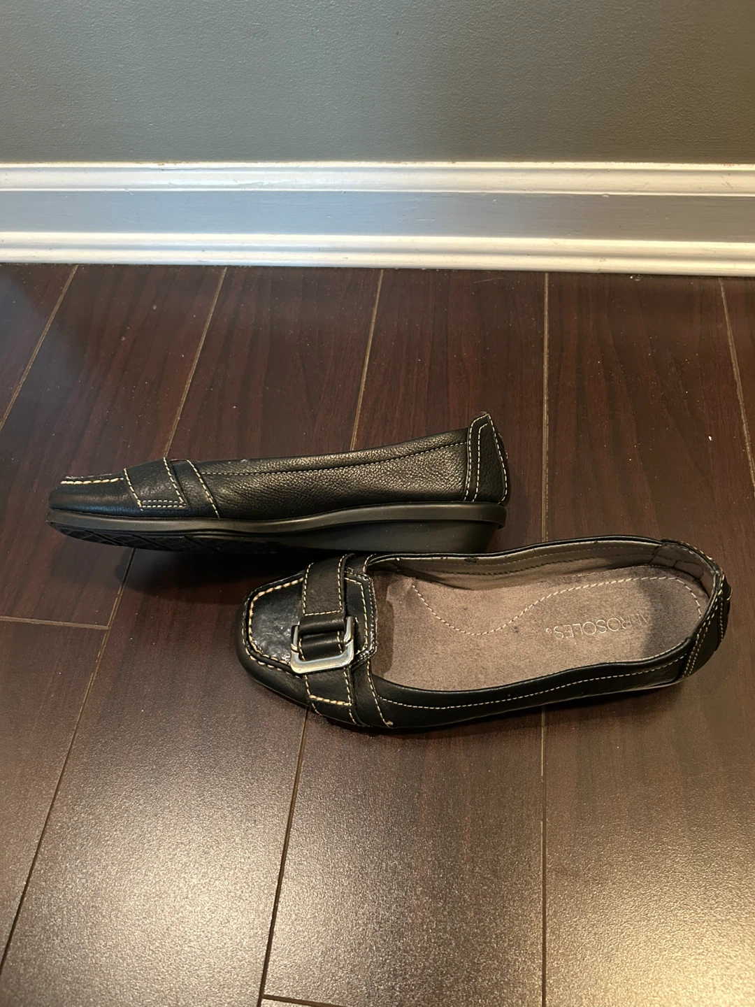 Aerosoles Black Loafers 7.5 - photo 3