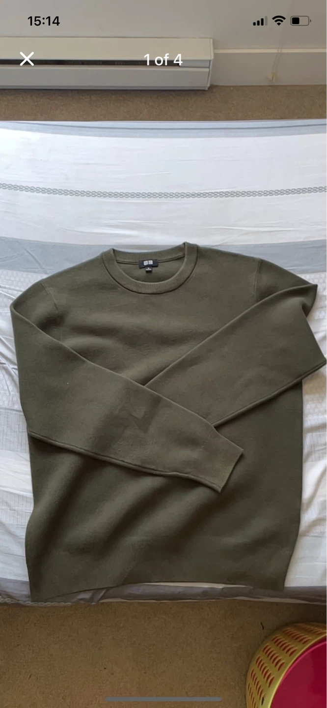 UNIQLO Crewneck Sweater - Olive Green