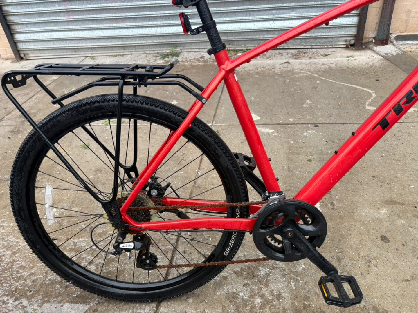 Trek Red Hybrid Bike with Rack - photo 3