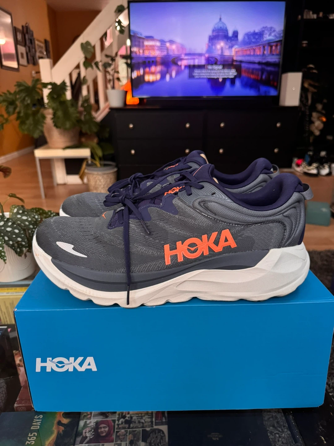 Hoka Clifton 8 Wide Running Shoes - Size 15 2E