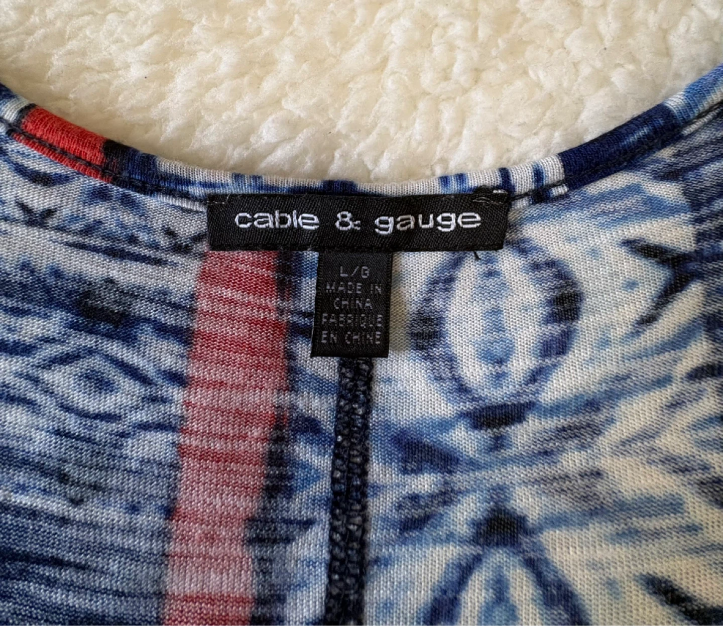 Cable & Gauge Large Blue and Red Geometric Cold Shoulder Top - photo 4