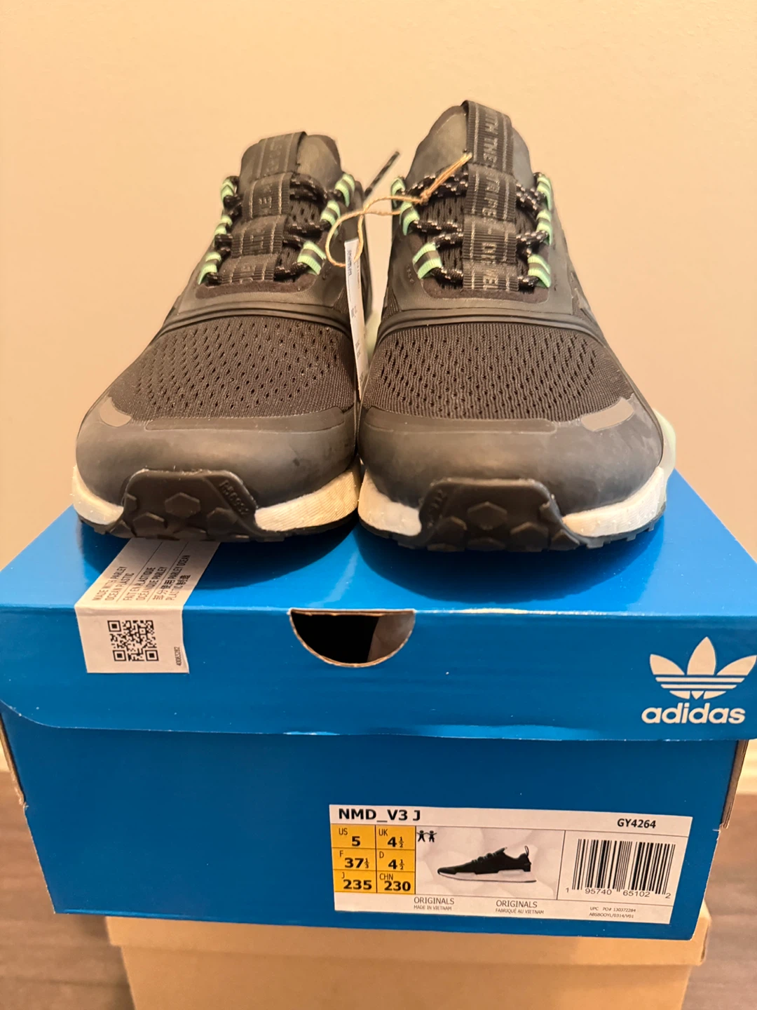Adidas NMD V3 J Shoes - Black - photo 4