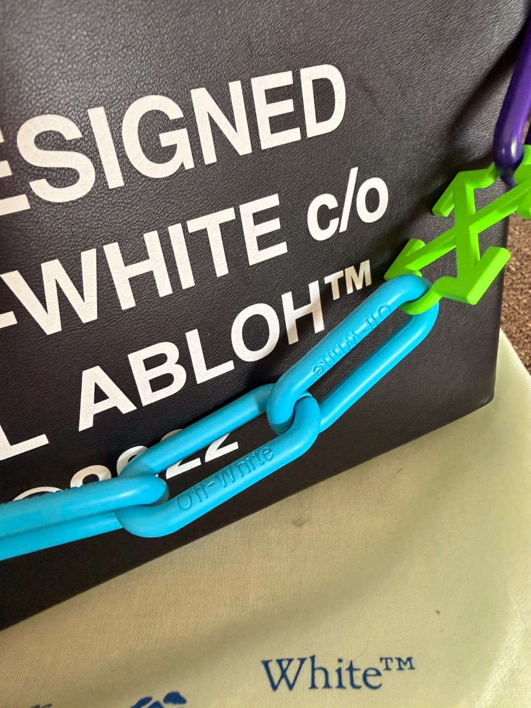 Off-White c/o Virgil Abloh "Sculpture" Bag - photo 4